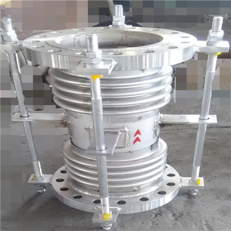 波纹补偿器